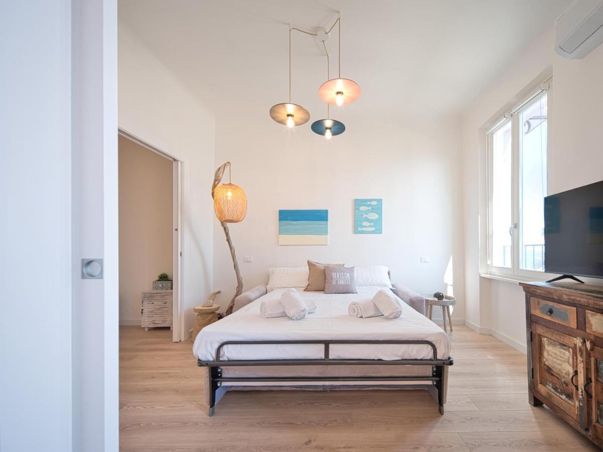 Medusa Apartment - Lungomare ฟีนาเลลีกูเร ภายนอก รูปภาพ